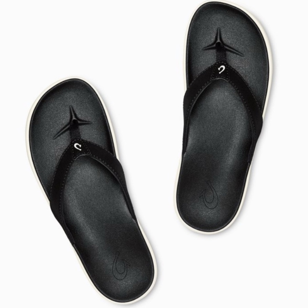 OluKai Nu'A Pi'O Black Thong Flip Flop Platform Comfortable Walking Sandal SZ 9